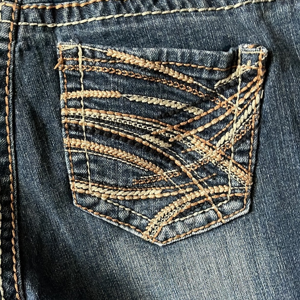 Maurice’s - sz 16 short - Picture 10 of 11